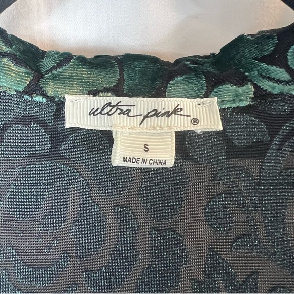 Ultra Pink Womens Whimsigoth Velvet Burnout Top Size S Bell Sleeve Fairy Grunge - Picture 8 of 14